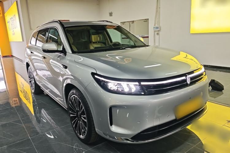 Used Hima AITO M7 2024 1.5T Intelligent Driving Rear-Drive Pro Version 5 Seats Ternary Lithium Battery Front Right 45 Deg