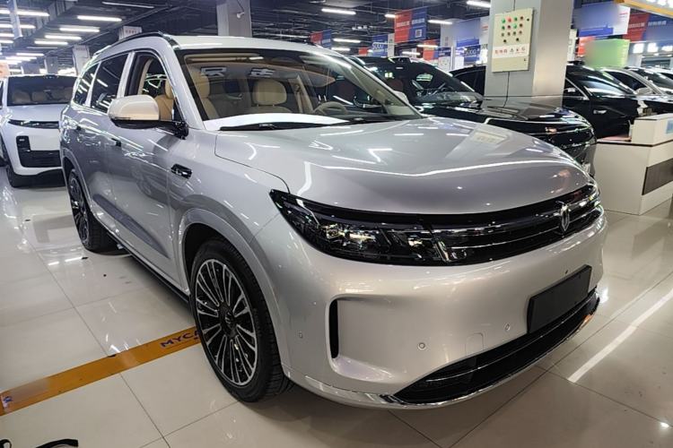 Used Hima AITO M7 2024 1.5T Intelligent Driving Rear-Drive Pro Version 5 Seats Ternary Lithium Battery Front Right 45 Deg