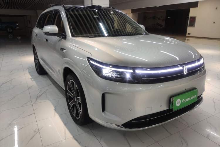 Used Hima AITO M7 2024 1.5T Intelligent Driving 4WD Ultra Version 6 Seats Front Right 45 Deg