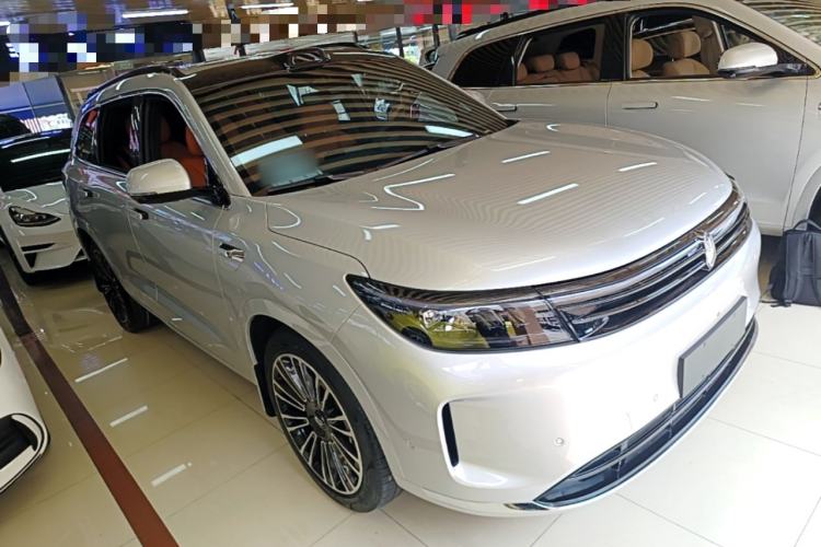 Used Hima AITO M7 2024 1.5T Intelligent Driving Rear-Drive Ultra Version 6 Seats Front Right 45 Deg