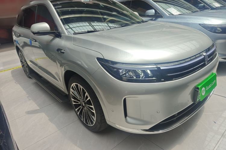 Used Hima AITO M7 2024 1.5T Intelligent Drive Rear-Drive Ultra Version 5 Seats Front Right 45 Deg