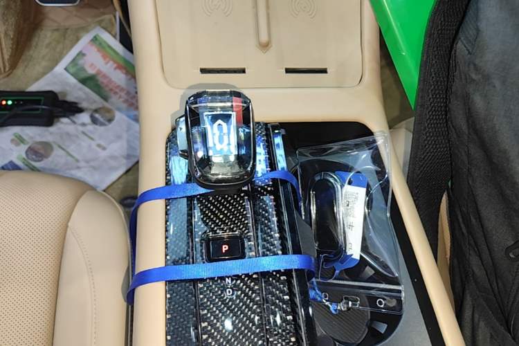 Used Hima AITO M7 2024 1.5T Intelligent Driving Rear-Drive Pro Version 5 Seats Gear Lever