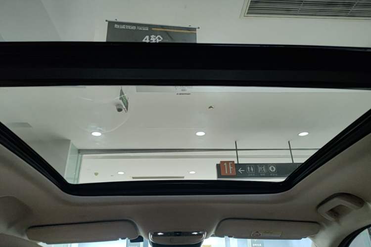 Used Hima AITO M7 2024 1.5T Rear-Drive Plus Version 6 Seats Headliner