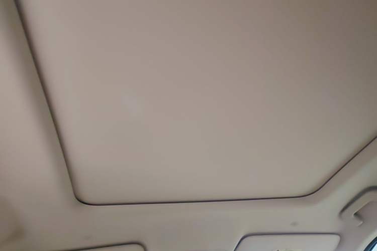 Used Hima AITO M7 2024 1.5T Rear-Drive Plus Version 5 Seats Headliner