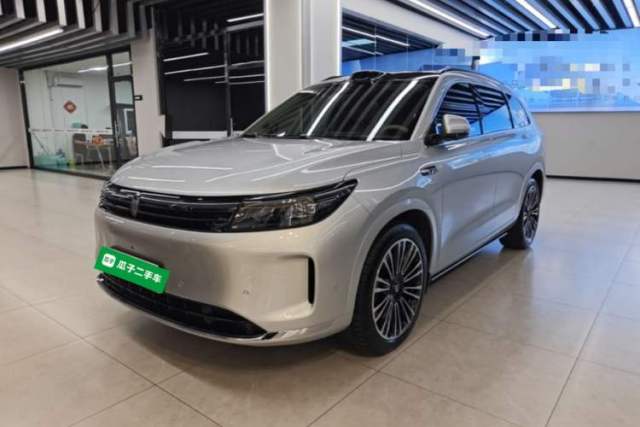 Hima AITO M7 2024 1.5T Intelligent Drive 4WD Ultra Version 5 Seats с пробегом