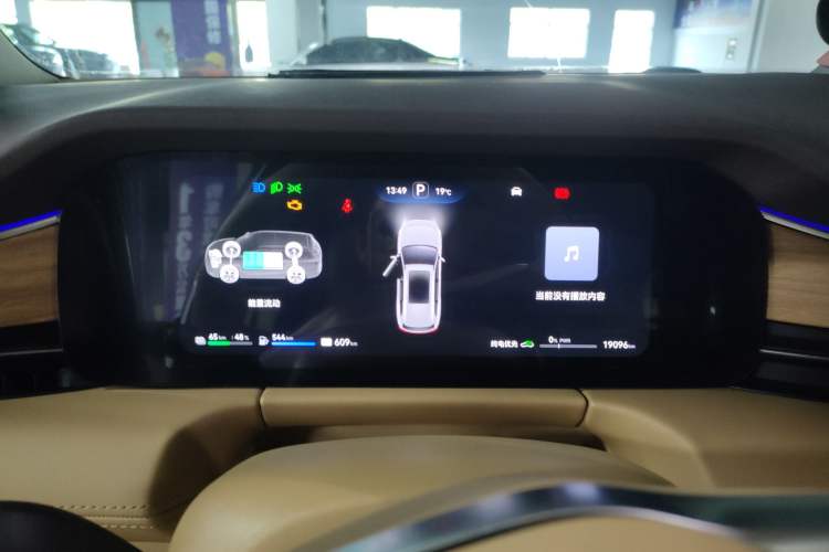 Used Hima AITO M7 2024 1.5T Rear-Drive Plus Version 5 Seats Instrument Cluster