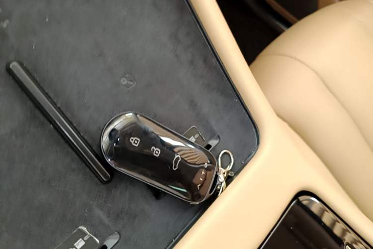 Used Hima AITO M7 2024 1.5T Intelligent Driving Rear-Drive Max Edition 5 Seats Interior 1
