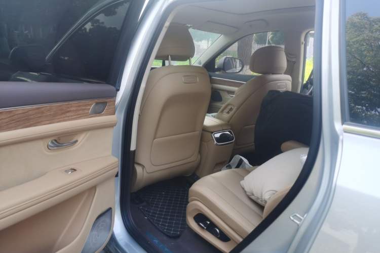 Used Hima AITO M7 2024 1.5T Intelligent Drive 4x4 Max Edition 6 Seats Interior 4
