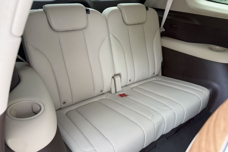 Used Hima AITO M7 2024 1.5T Intelligent Driving Rear-Drive Max Edition 6 Seats Interior 9
