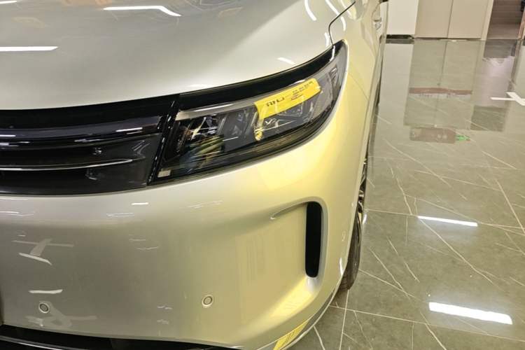 Used Hima AITO M7 2024 1.5T Intelligent Driving Rear-Drive Pro Version 5 Seats Ternary Lithium Battery Left Front Headlight