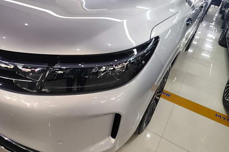 Used Hima AITO M7 2024 1.5T Intelligent Driving Rear-Drive Pro Version 5 Seats Ternary Lithium Battery Left Front Headlight