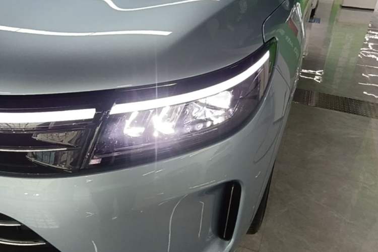 Used Hima AITO M7 2024 1.5T Rear-Drive Plus Version 5 Seats Left Front Headlight