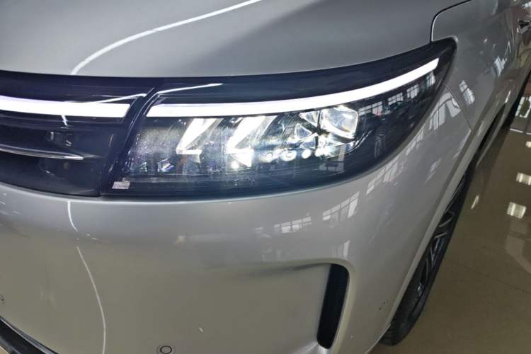 Used Hima AITO M7 2024 1.5T Intelligent Driving Rear-Drive Pro Version 6 Seats Left Front Headlight