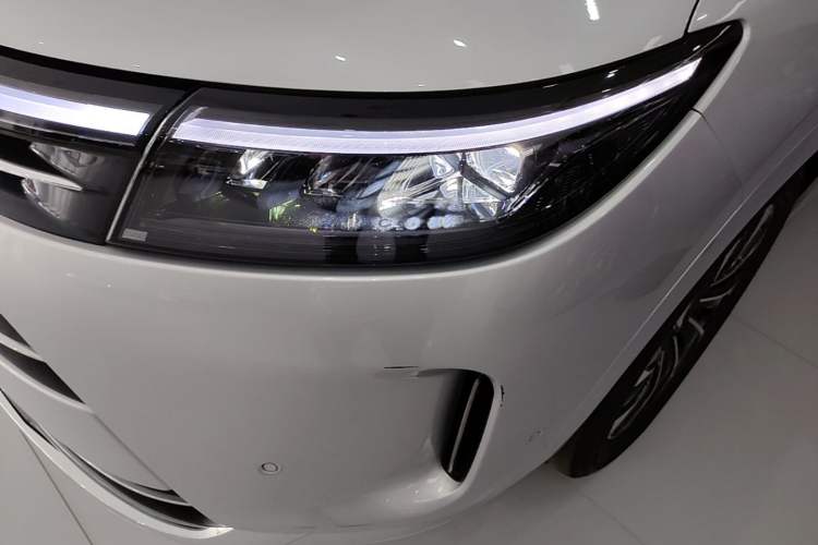 Used Hima AITO M7 2024 1.5T Intelligent Driving 4WD Max Edition 5 Seats Left Front Headlight