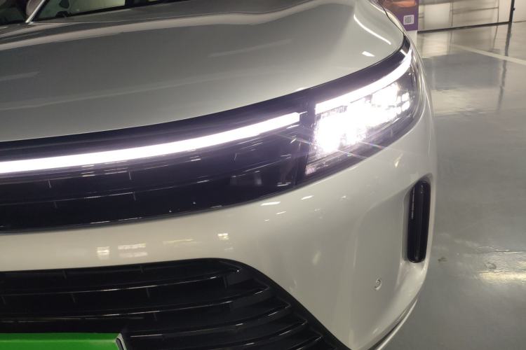 Used Hima AITO M7 2024 1.5T Rear-Drive Plus Version 5 Seats Left Front Headlight