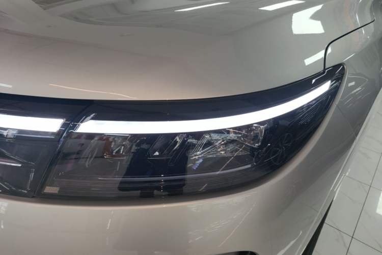 Used Hima AITO M7 2024 1.5T Intelligent Driving Rear-Drive Max Edition 5 Seats Left Front Headlight