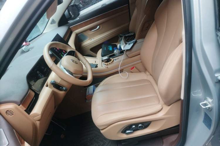 Used Hima AITO M7 2024 1.5T Rear-Drive Plus Version 5 Seats Left Front Seat