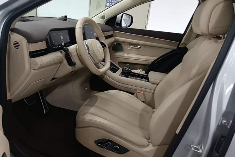Used Hima AITO M7 2024 1.5T Intelligent Driving All-Wheel Drive Pro Version 5 Seats Ternary Lithium Battery Left Front Seat