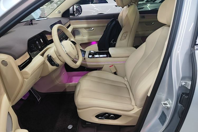 Used Hima AITO M7 2024 1.5T Intelligent Driving Rear-Drive Pro Version 5 Seats Left Front Seat