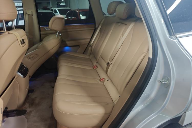 Used Hima AITO M7 2024 1.5T Rear-Drive Plus Version 5 Seats Left Rear Seat