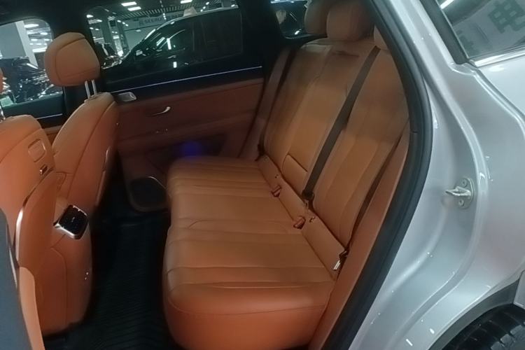 Used Hima AITO M7 2024 1.5T Intelligent Driving All-Wheel Drive Pro Version 5 Seats Ternary Lithium Battery Left Rear Seat