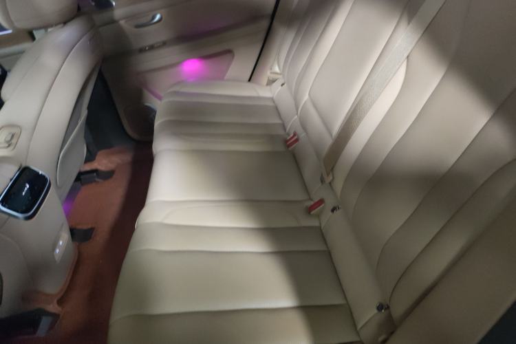 Used Hima AITO M7 2024 1.5T Rear-Drive Plus Version 5 Seats Left Rear Seat