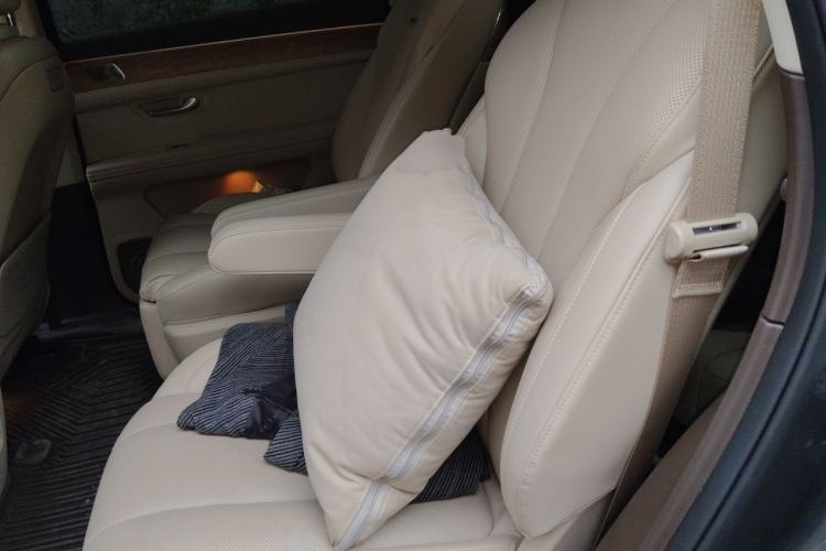 Used Hima AITO M7 2024 1.5T Rear-Drive Plus Version 6 Seats Left Rear Seat