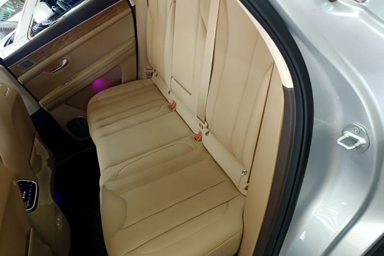 Used Hima AITO M7 2024 1.5T Intelligent Driving Rear-Drive Max Edition 5 Seats Left Rear Seat