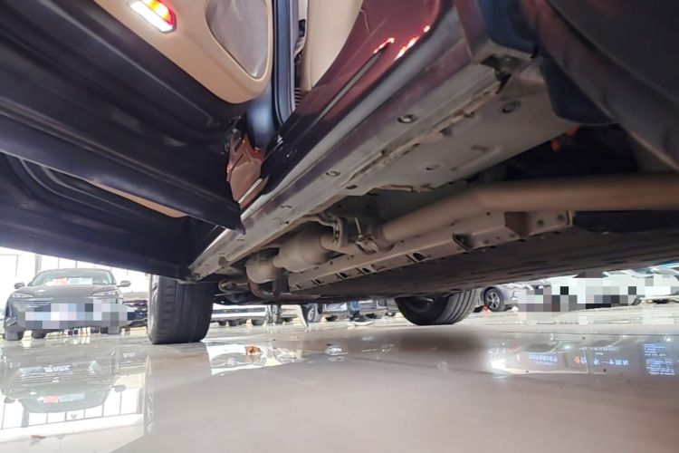 Used Hima AITO M7 2024 1.5T Rear-Drive Plus Version 5 Seats Left Side Sill