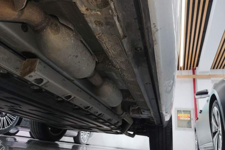 Used Hima AITO M7 2024 1.5T Intelligent Driving Rear-Drive Max Edition 5 Seats Left Side Sill