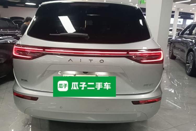 Used Hima AITO M7 2024 1.5T Rear-Drive Plus Version 5 Seats Rear