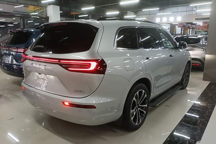 Used Hima AITO M7 2024 1.5T Intelligent Driving All-Wheel Drive Pro Version 5 Seats Ternary Lithium Battery Rear Right 45 Deg