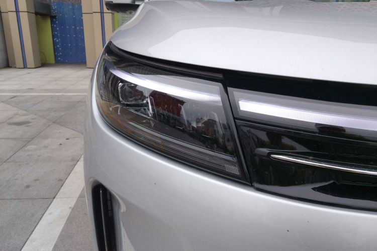 Used Hima AITO M7 2024 1.5T Intelligent Driving 4WD Max Edition 5 Seats Right Front Headlight