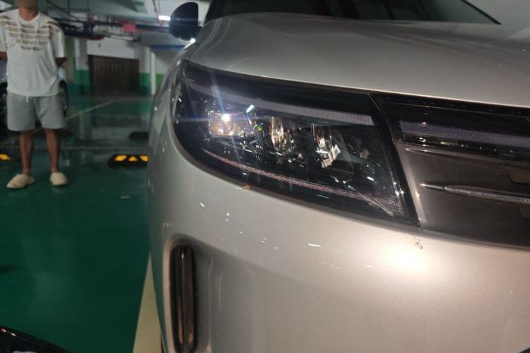 Used Hima AITO M7 2024 1.5T Intelligent Driving 4WD Max Edition 5 Seats Right Front Headlight