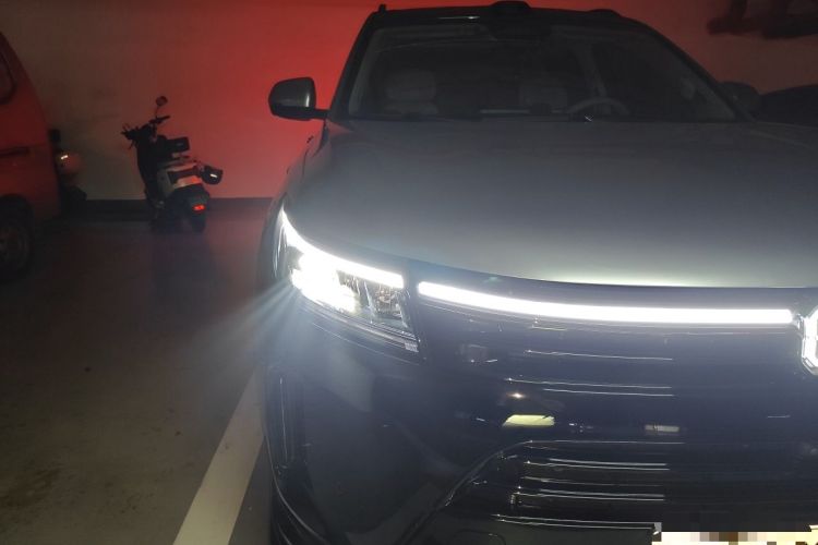 Used Hima AITO M7 2024 1.5T Intelligent Driving Rear-Drive Max Edition 5 Seats Right Front Headlight