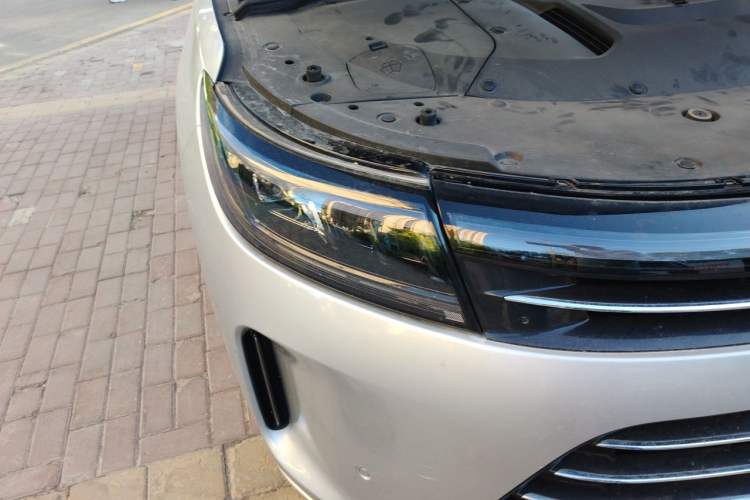 Used Hima AITO M7 2024 1.5T Intelligent Driving Rear-Drive Pro Version 6 Seats Right Front Headlight