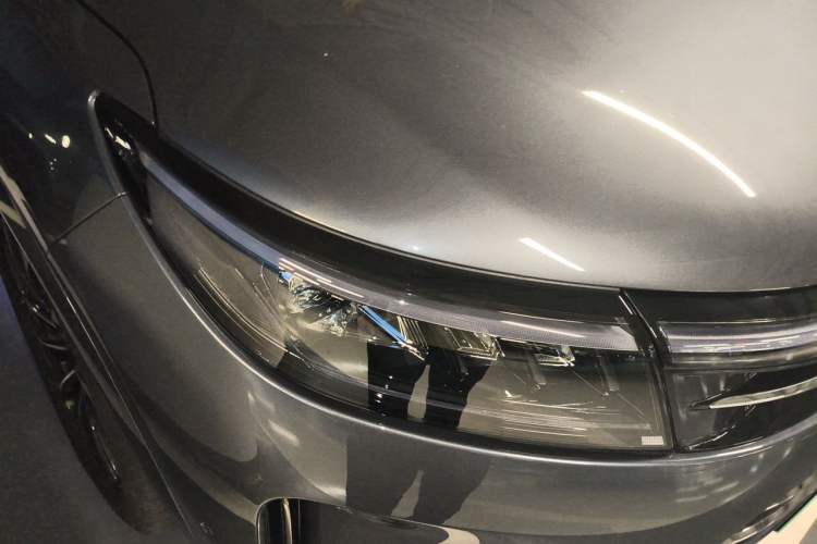 Used Hima AITO M7 2024 1.5T Intelligent Driving 4WD Ultra Version 6 Seats Right Front Headlight