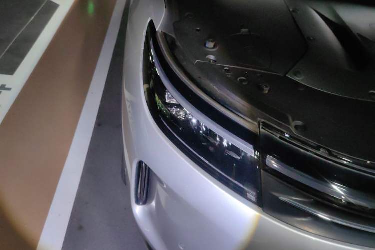 Used Hima AITO M7 2024 1.5T Intelligent Driving 4WD Max Edition 5 Seats Right Front Headlight