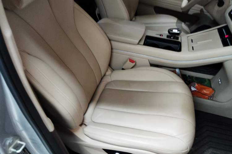 Used Hima AITO M7 2024 1.5T Rear-Drive Plus Version 5 Seats Right Front Seat