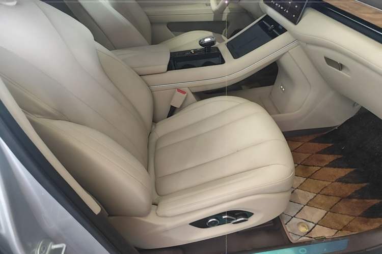 Used Hima AITO M7 2024 1.5T Intelligent Driving Rear-Drive Max Edition 5 Seats Right Front Seat