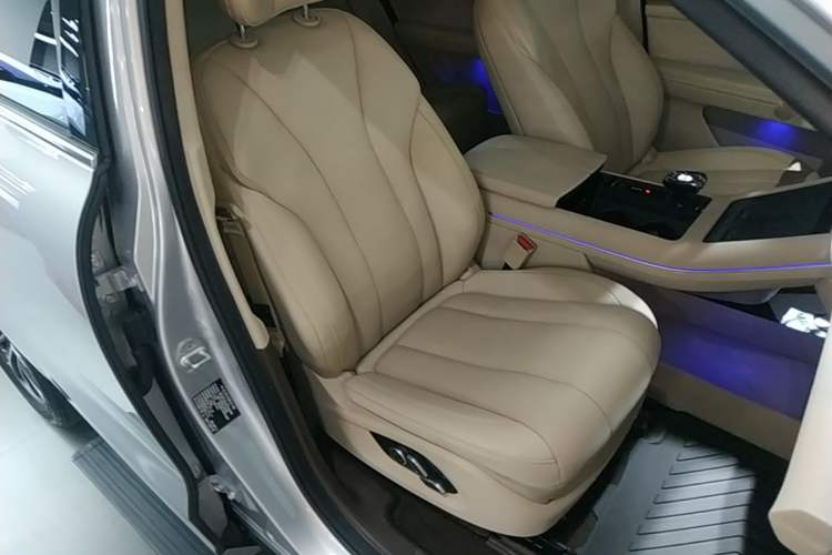 Used Hima AITO M7 2024 1.5T Intelligent Driving Rear-Drive Max Edition 5 Seats Right Front Seat