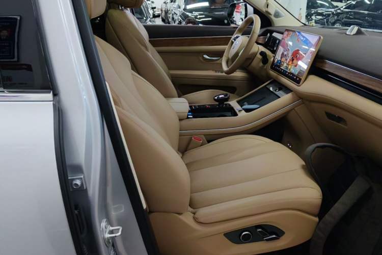 Used Hima AITO M7 2024 1.5T Intelligent Driving Rear-Drive Max Edition 5 Seats Right Front Seat