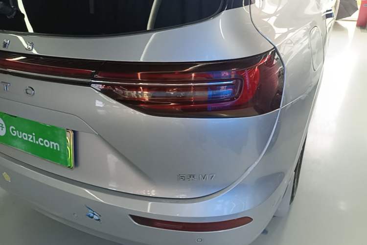 Used Hima AITO M7 2024 1.5T Intelligent Driving Rear-Drive Max Edition 5 Seats Right Rear Taillight