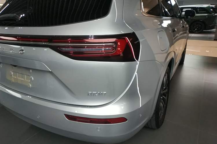 Used Hima AITO M7 2024 1.5T Intelligent Driving Rear-Drive Max Edition 5 Seats Right Rear Taillight