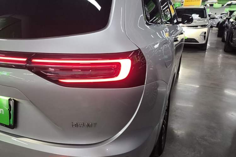 Used Hima AITO M7 2024 1.5T Intelligent Driving 4WD Max Edition 5 Seats Right Rear Taillight
