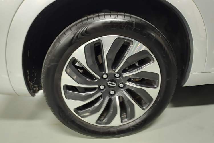 Used Hima AITO M7 2024 1.5T Intelligent Driving 4WD Max Edition 5 Seats Right Rear Wheel Hub
