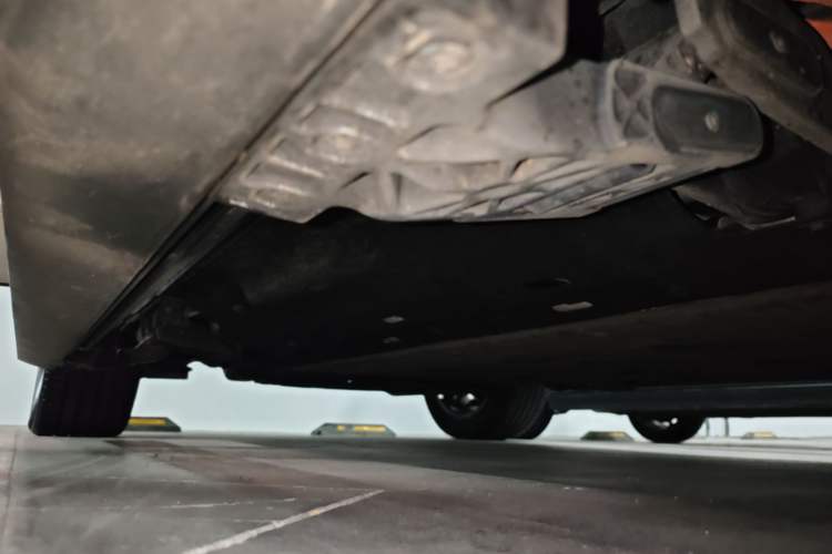 Used Hima AITO M7 2024 1.5T Four-Wheel Drive Plus Version 5 Seats Right Side Sill