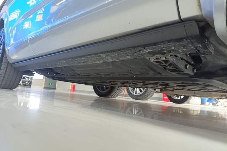 Used Hima AITO M7 2024 1.5T Intelligent Driving Rear-Drive Max Edition 5 Seats Right Side Sill