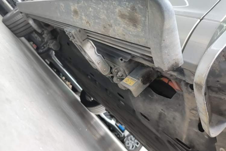 Used Hima AITO M7 2024 1.5T Intelligent Driving Rear-Drive Max Edition 5 Seats Right Side Sill