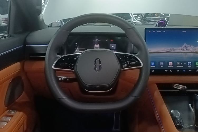 Used Hima AITO M7 2024 1.5T Intelligent Driving All-Wheel Drive Pro Version 5 Seats Ternary Lithium Battery Steering Wheel